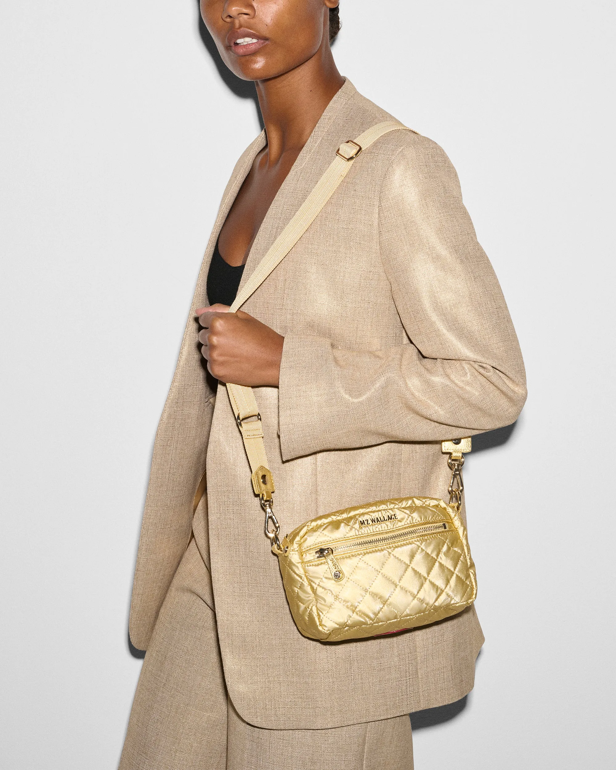 Light Gold Pearl Metallic Mini Crosby