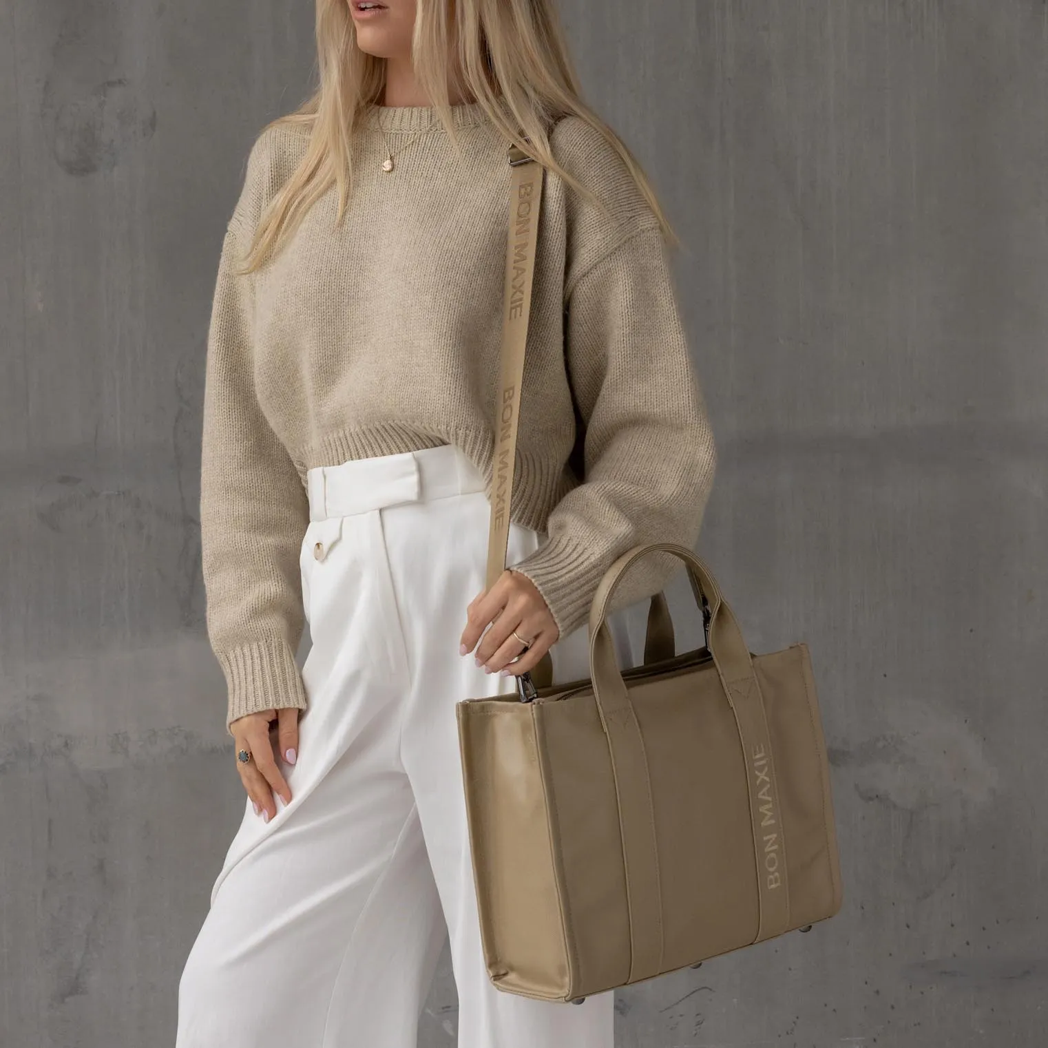 Small Structured Tote Bag -- Latte